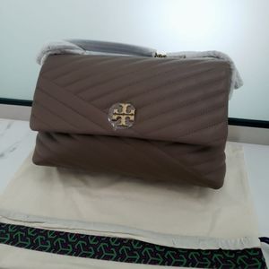 Tory Burch Bags - KIRA CHEVRON CONVERTIBLE SHOULDER BAG Tory Burch Bags - KIRA CHEVRON CONVERTIBLE SHOULDER BAG